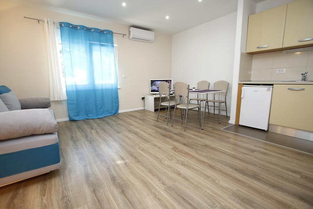Apartments Luna Makarska Exterior foto